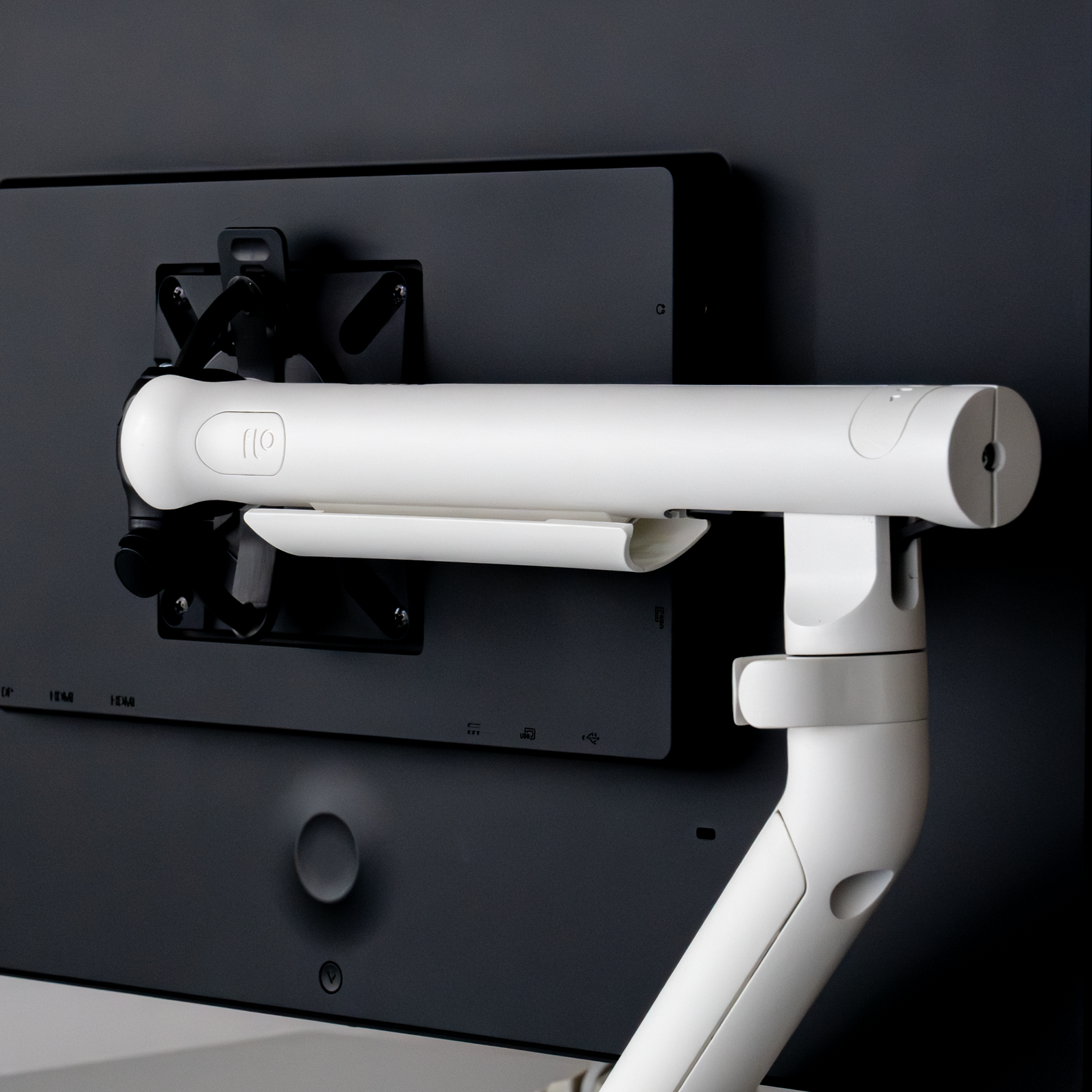 Flo Monitor Arm