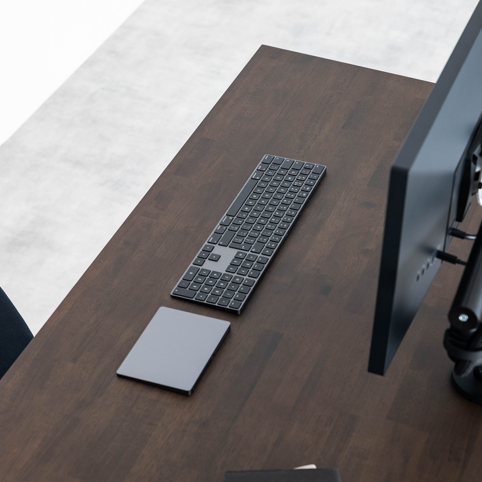 DESK - FOREST / Standing