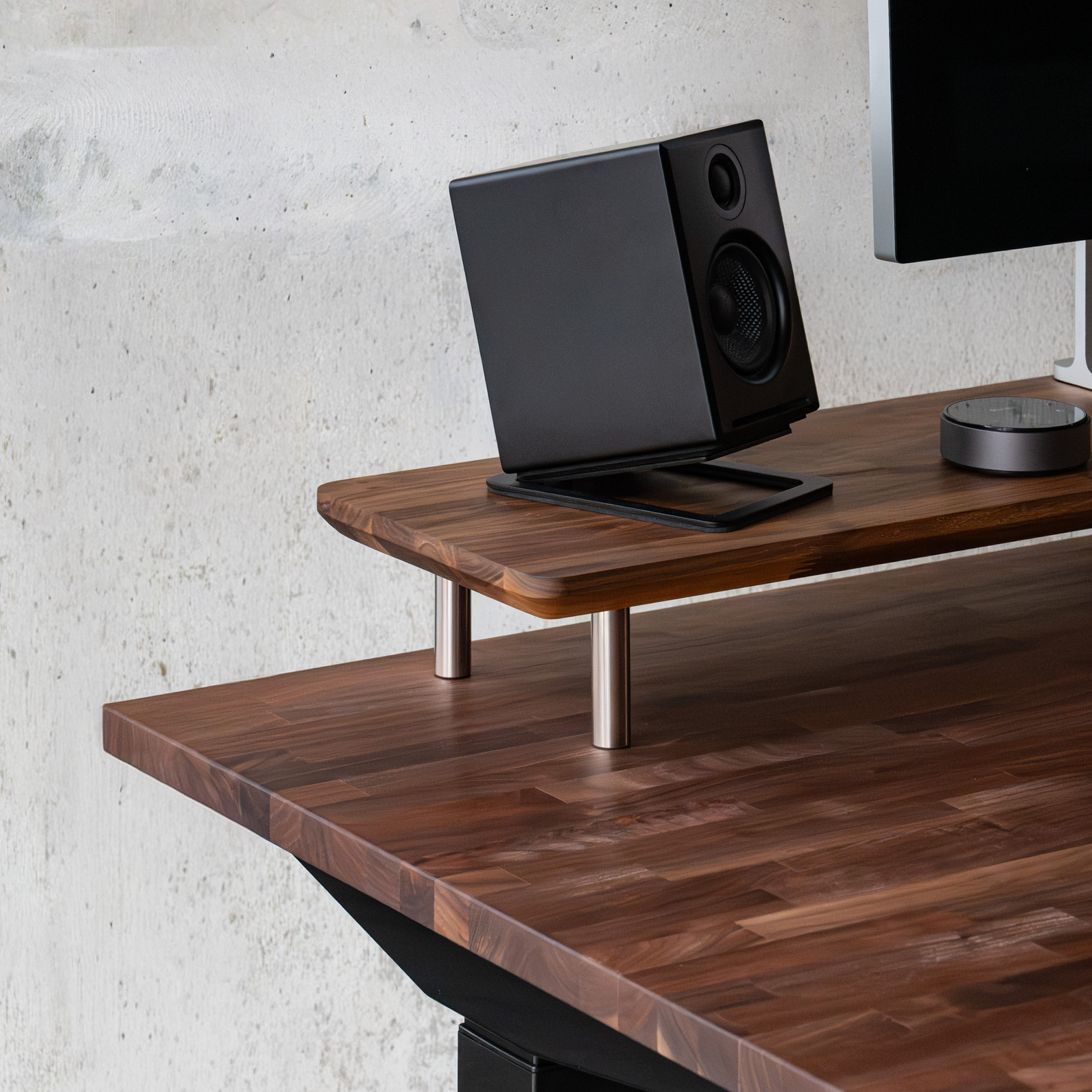 DASHBOARD Desk Shelf