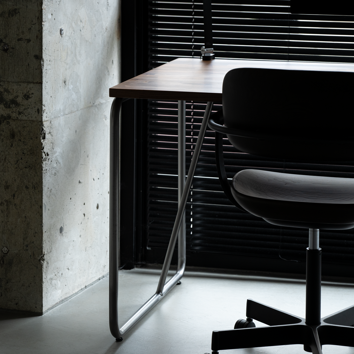 DESK - DOME / Steel Leg