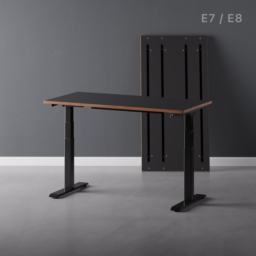 DESK - METRO / Standing