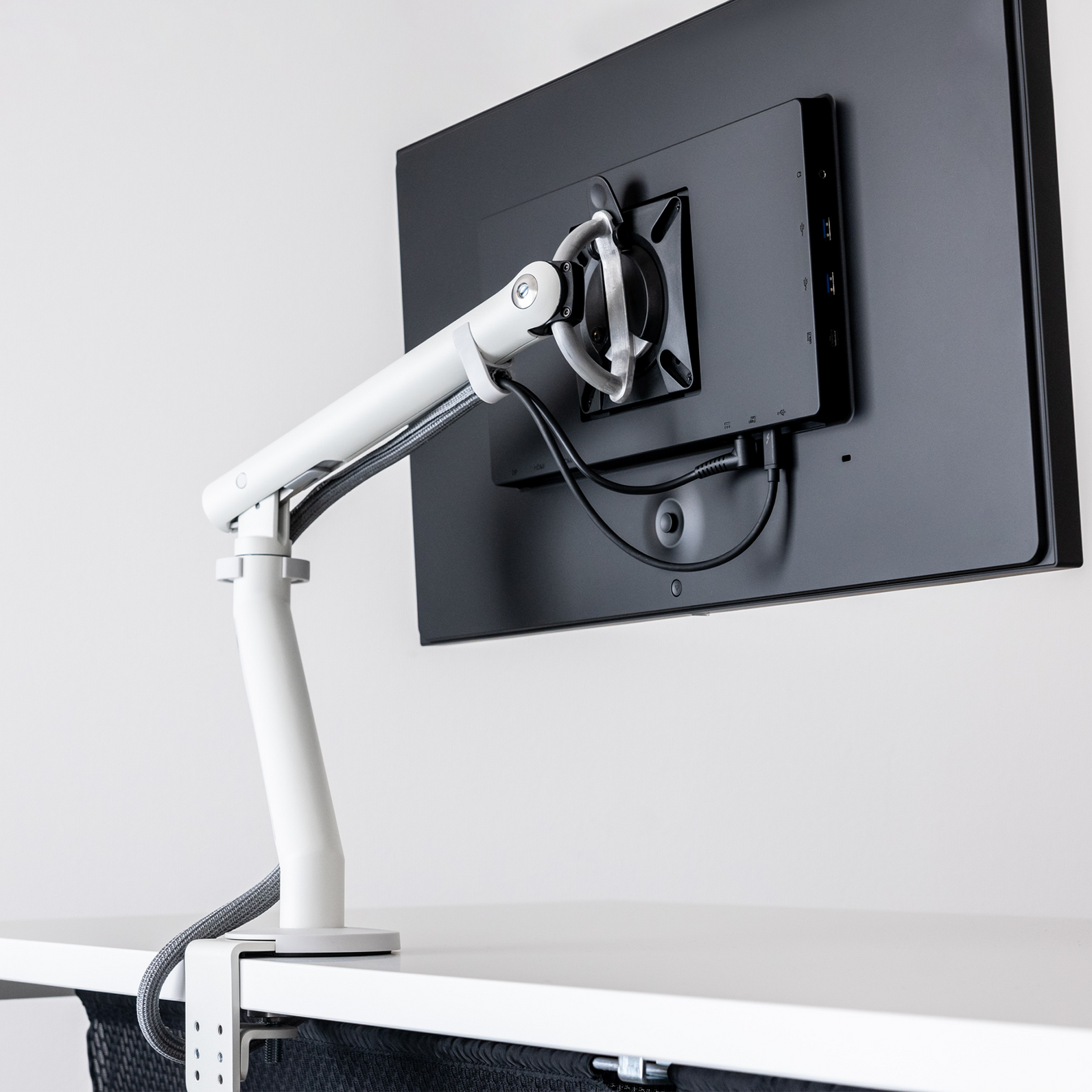 Flo Monitor Arm