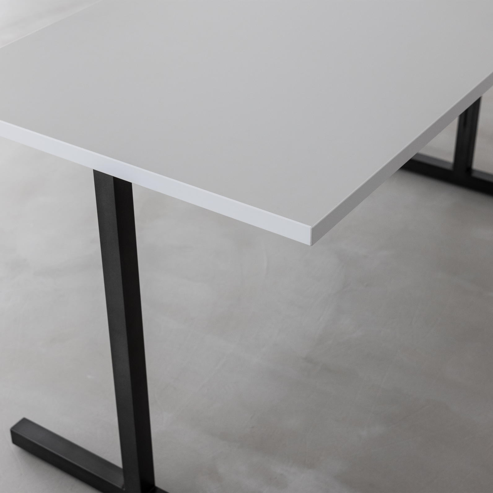 DESK - POLAR / Steel