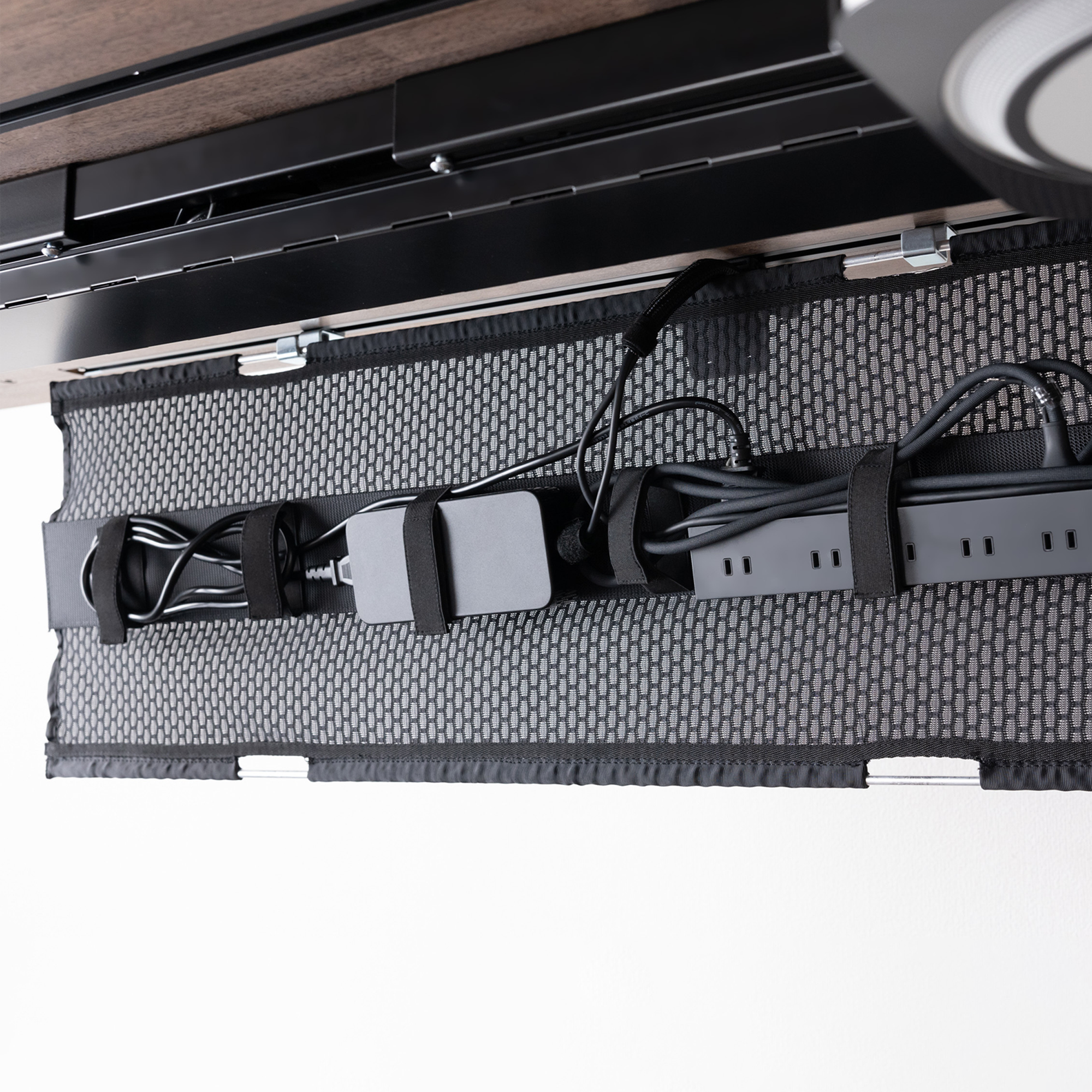 【未使用】PREDUCTS メッシュ ケーブル ホルダー POPT-MCB1 PREDUCTS メッシュ ケーブル ホルダー POPT-MCB1 PREDUCTS CABLE