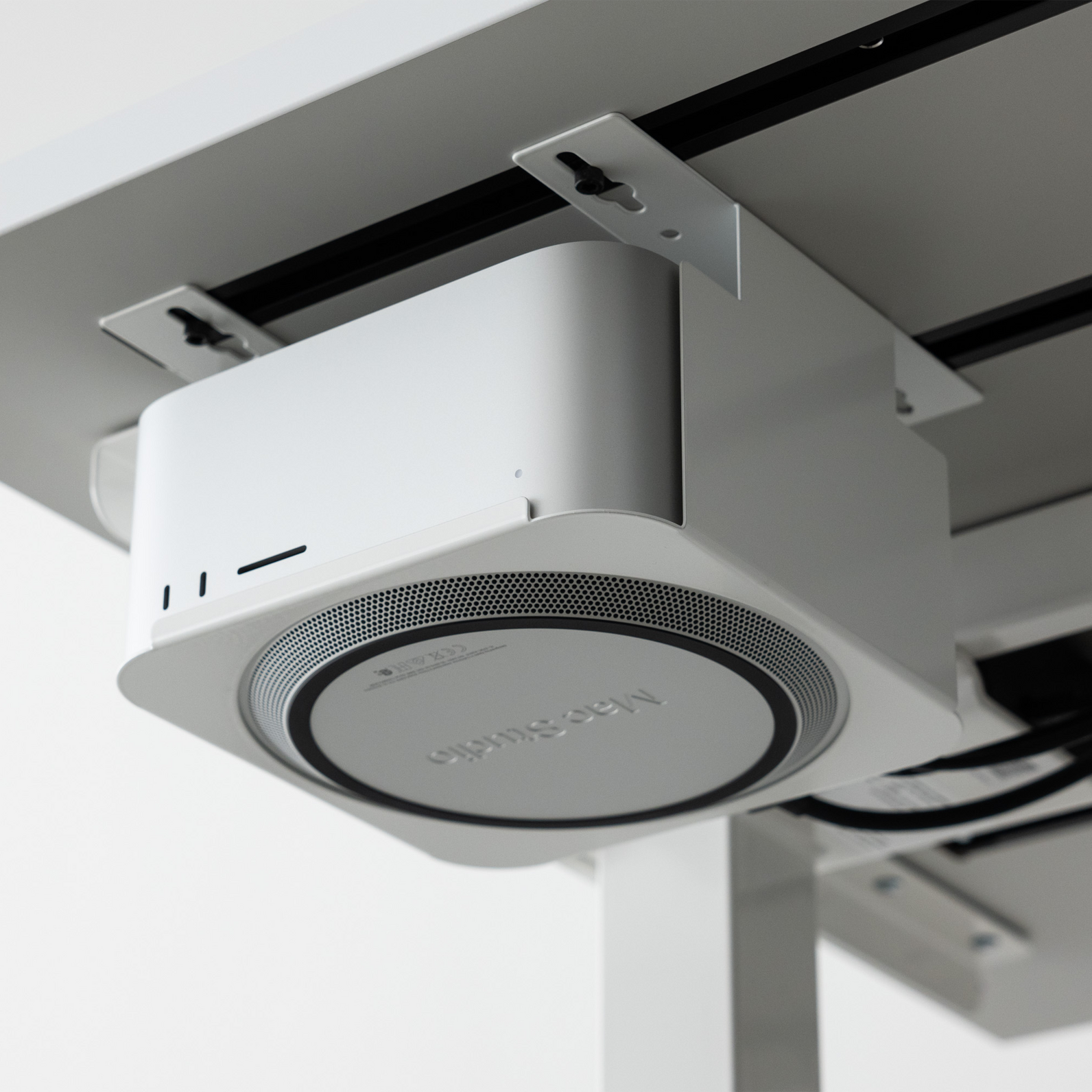 Mount for Mac Studio | PREDUCTS Mount for Mac Studio | PREDUCTS