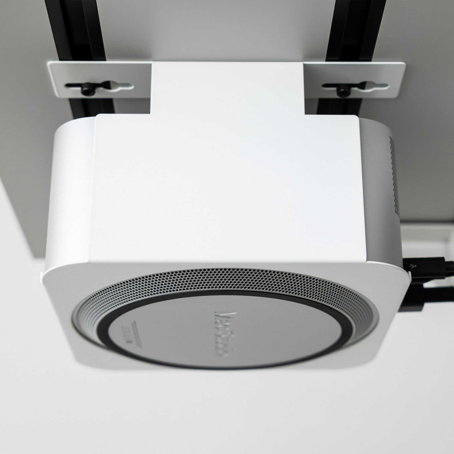 Mount for Mac Studio | PREDUCTS Mount for Mac Studio | PREDUCTS